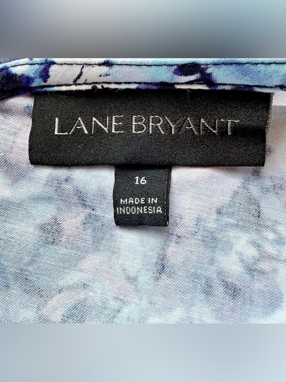 Lane Bryant Floral Wrap Midi Dress in Cream, Purple and Blue - Picture 3 of 7